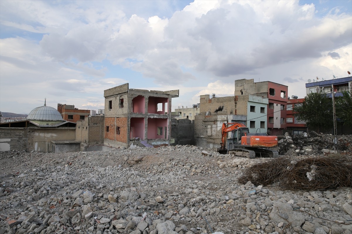 Siirt'te, Selçuklu mimarisinin özelliklerini taşıyan 895 yıllık ata yadigarı Ulu Cami, "1. Etap...