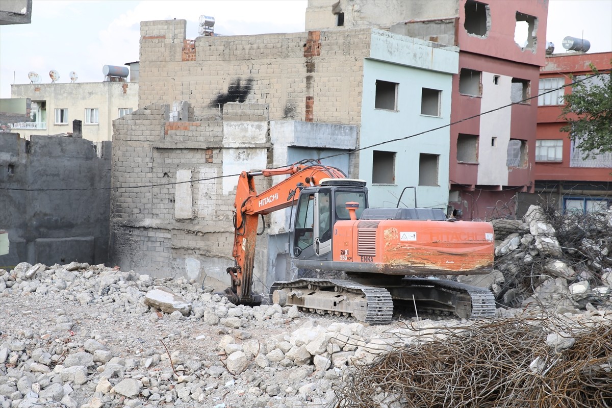 Siirt'te, Selçuklu mimarisinin özelliklerini taşıyan 895 yıllık ata yadigarı Ulu Cami, "1. Etap...