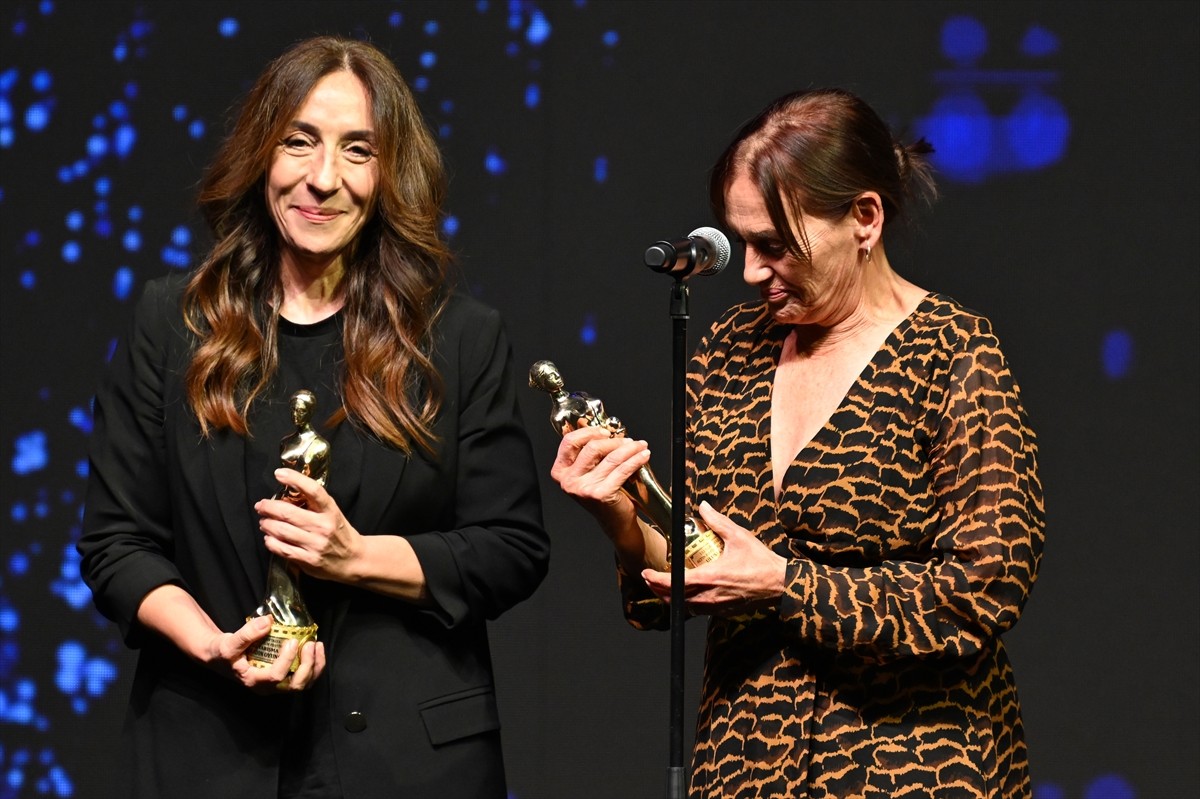 61. Uluslararası Antalya Altın Portakal Film Festivali'nin kapanış ve ödül töreni, Cam Piramit...