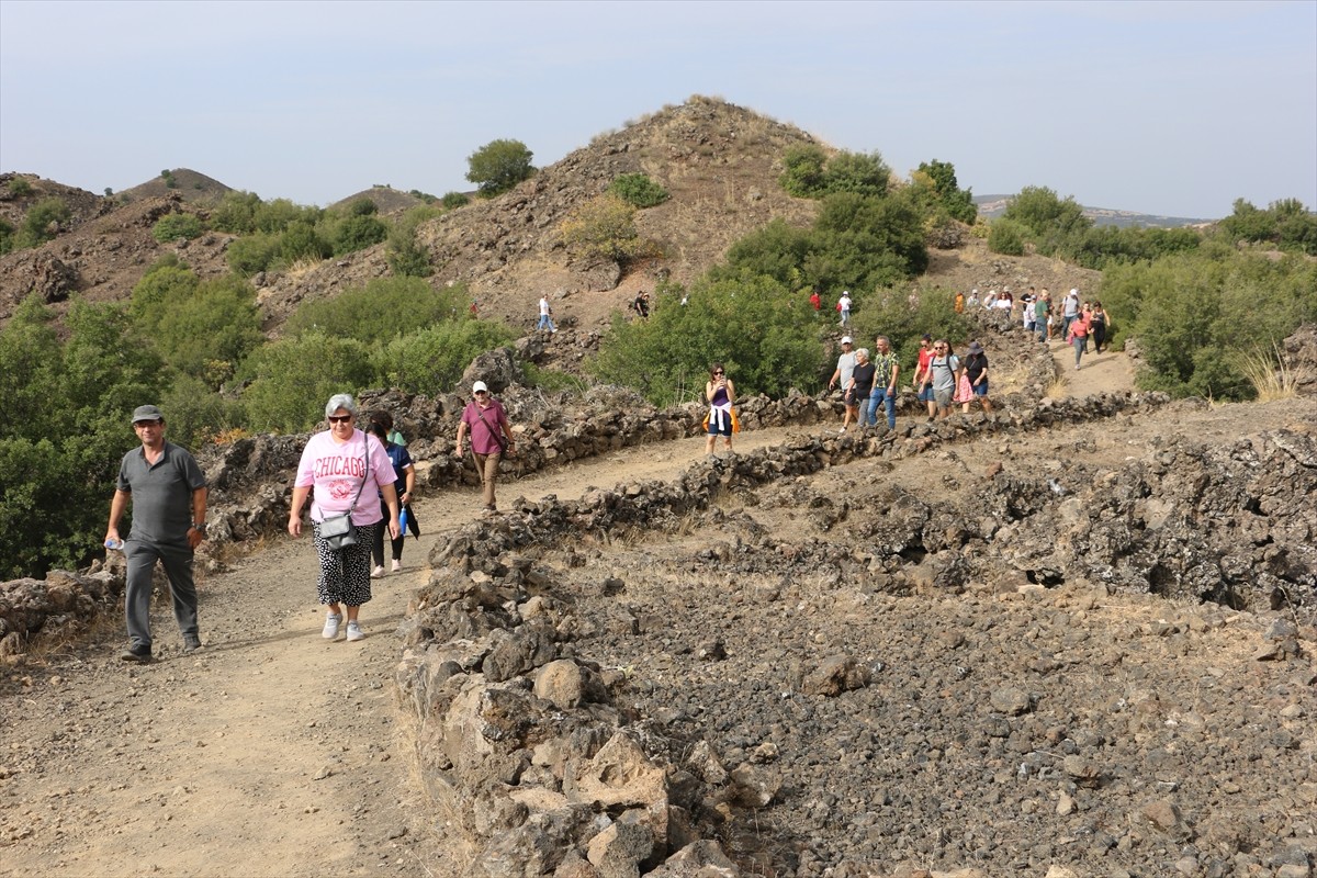 Kula-Salihli UNESCO Küresel Jeoparkı, kamp yapmak üzere bölgeye gelen Manisa ve İzmir Kamp Karavan...