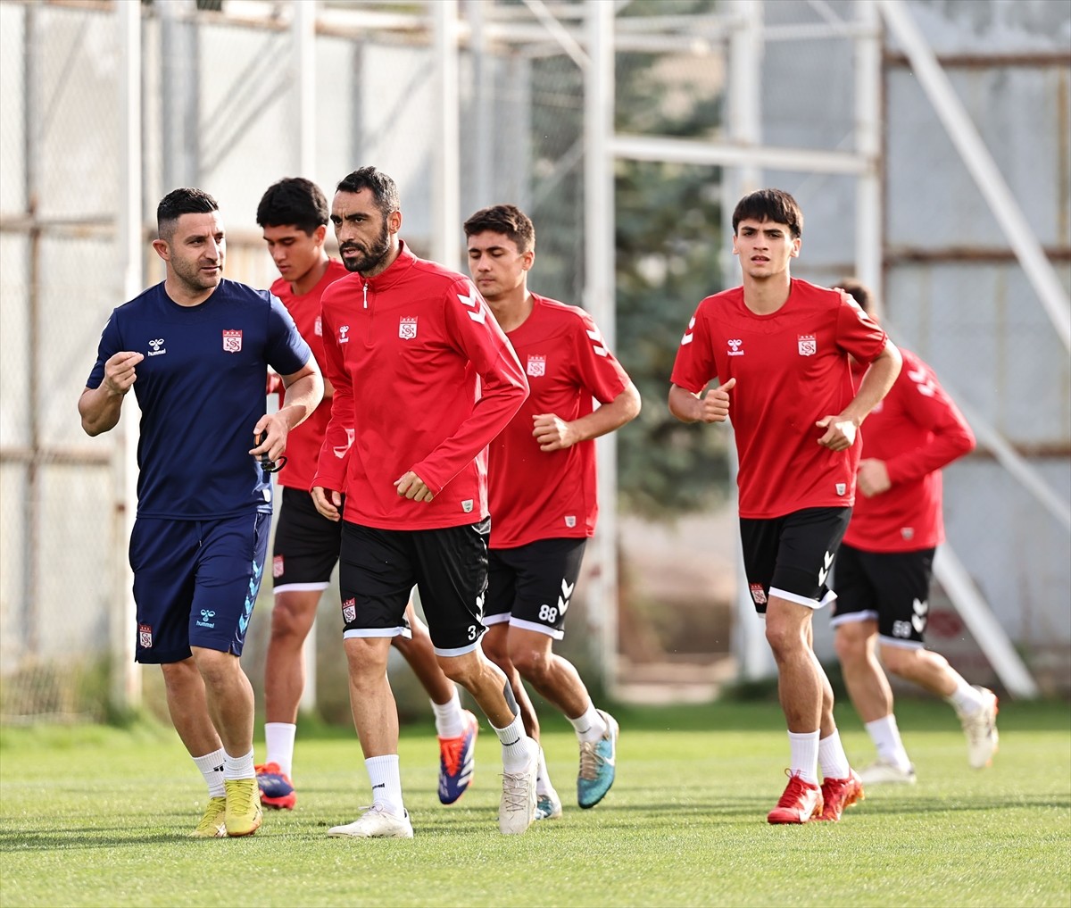 Net Global Sivasspor, Trendyol Süper Lig'in 9. haftasında 20 Ekim Pazar günü sahasında Atakaş...