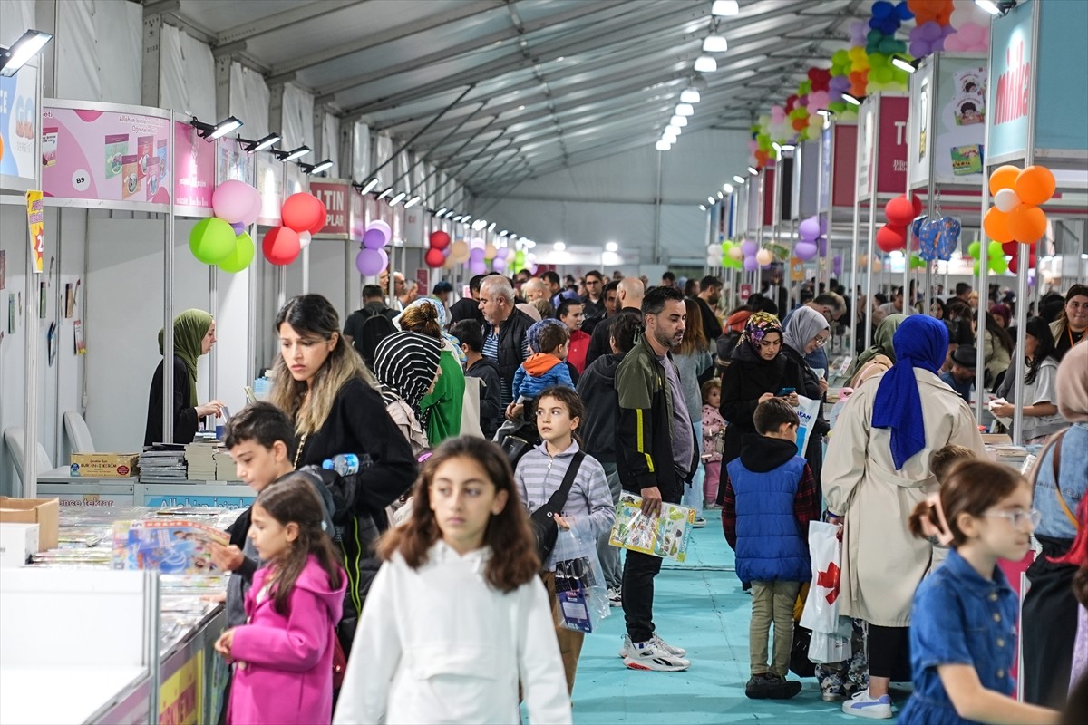 Anadolu Ajansının Global İletişim Ortağı olduğu Uluslararası İstanbul Çocuk Kitapları Fuarı'nda...