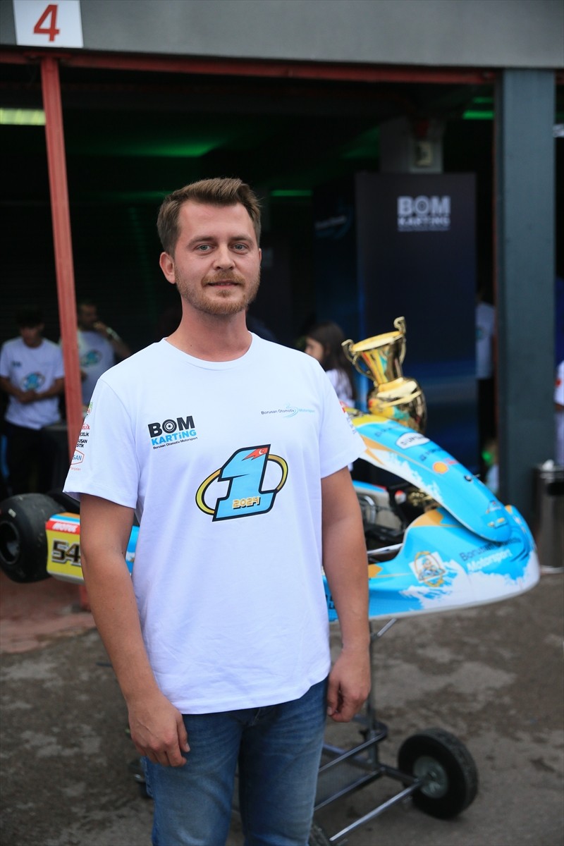 Borusan Otomotiv Motorsport (BOM) Karting Takımı'ndan 5 yaşındaki Zayn Sofuoğlu, MOTUL Türkiye...