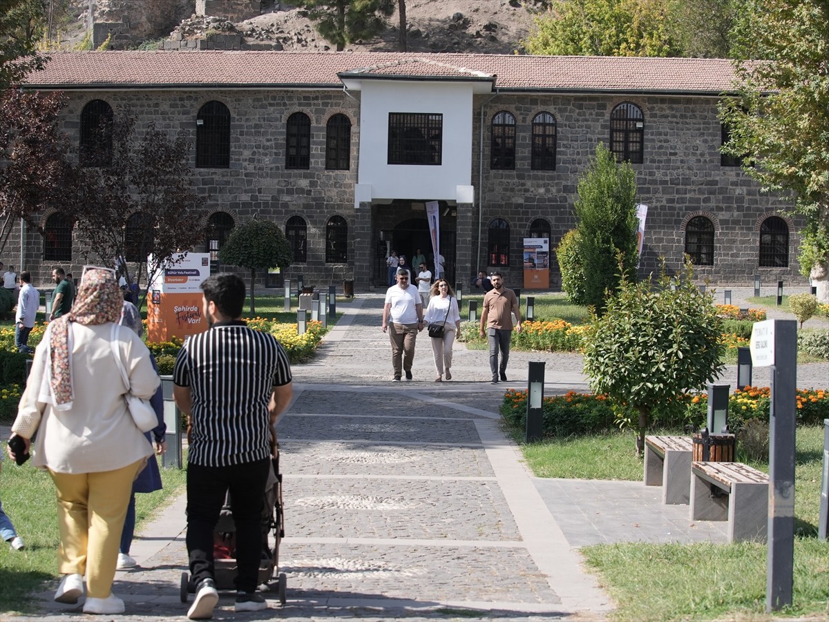 Kültür ve Turizm Bakanlığınca düzenlenen Türkiye Kültür Yolu Festivallerinin 14. durağı...