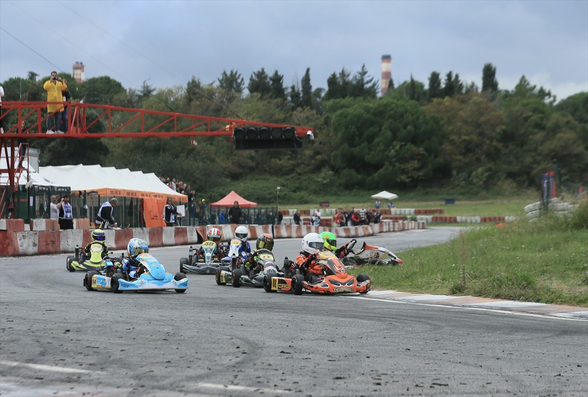 MOTUL 2024 Türkiye Karting Şampiyonası'nın 5. ayak yarışları, Kocaeli'nin Körfez ilçesinde...