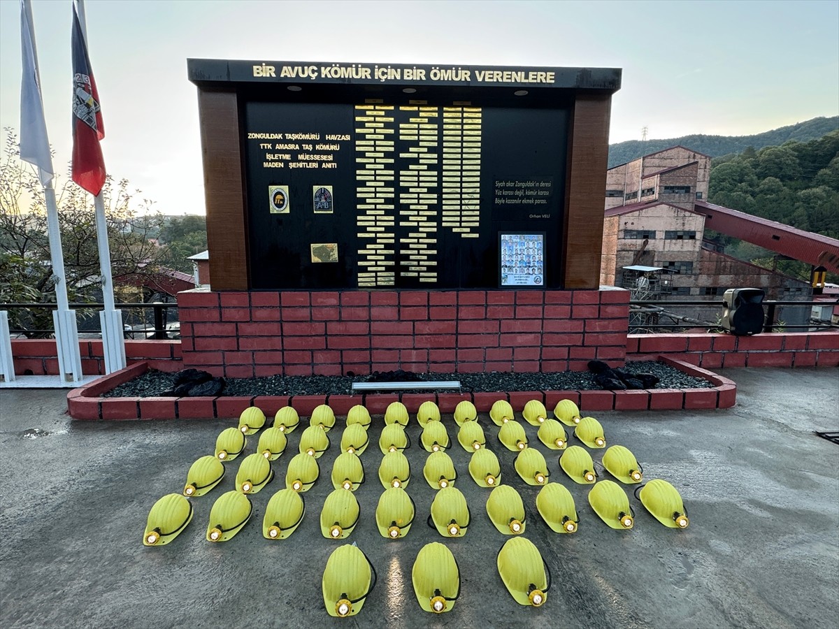 Bartın'da, Türkiye Taşkömürü Kurumu (TTK) Amasra Müessesesine ait maden ocağında, 14 Ekim...