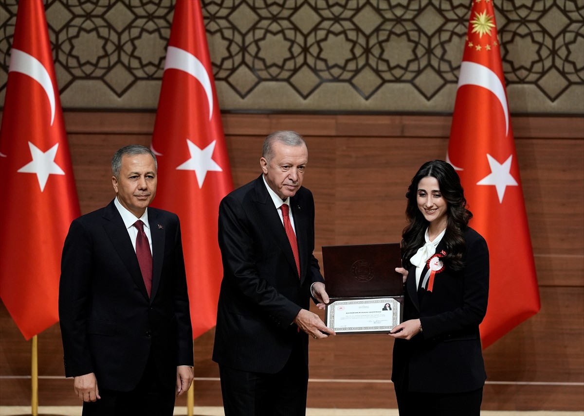 Cumhurbaşkanı Recep Tayyip Erdoğan, Cumhurbaşkanlığı Külliyesi'ndeki 109. Dönem Kaymakamlık Kursu...