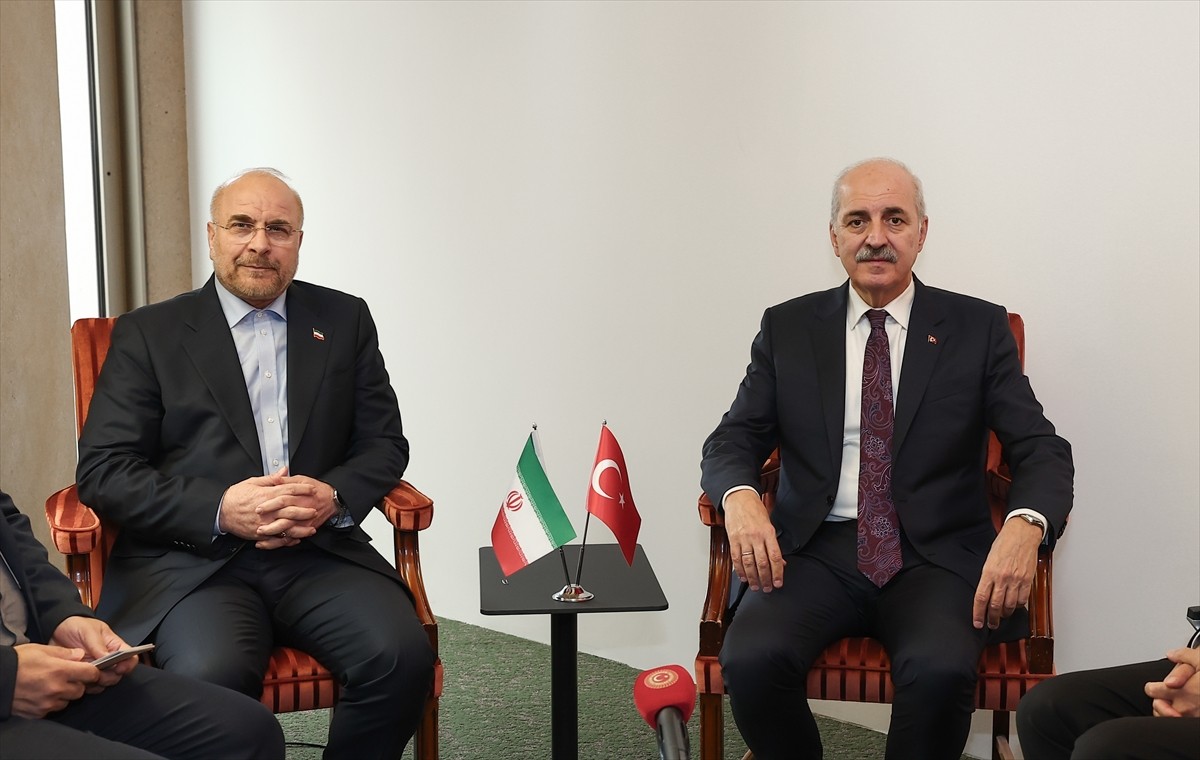 TBMM Başkanı Numan Kurtulmuş (sağda), Cenevre Uluslararası Konferans Merkezi'nde Parlamentolar...