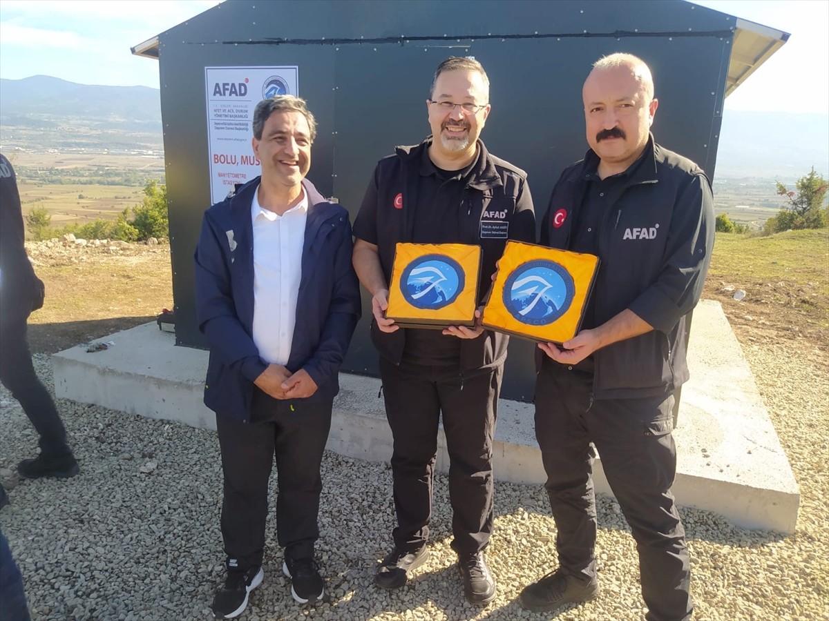 Bolu'da sismik gözlemler için manyetometre cihazı kuruldu. Asya-Pasifik Uzay İşbirliği Ajansı...