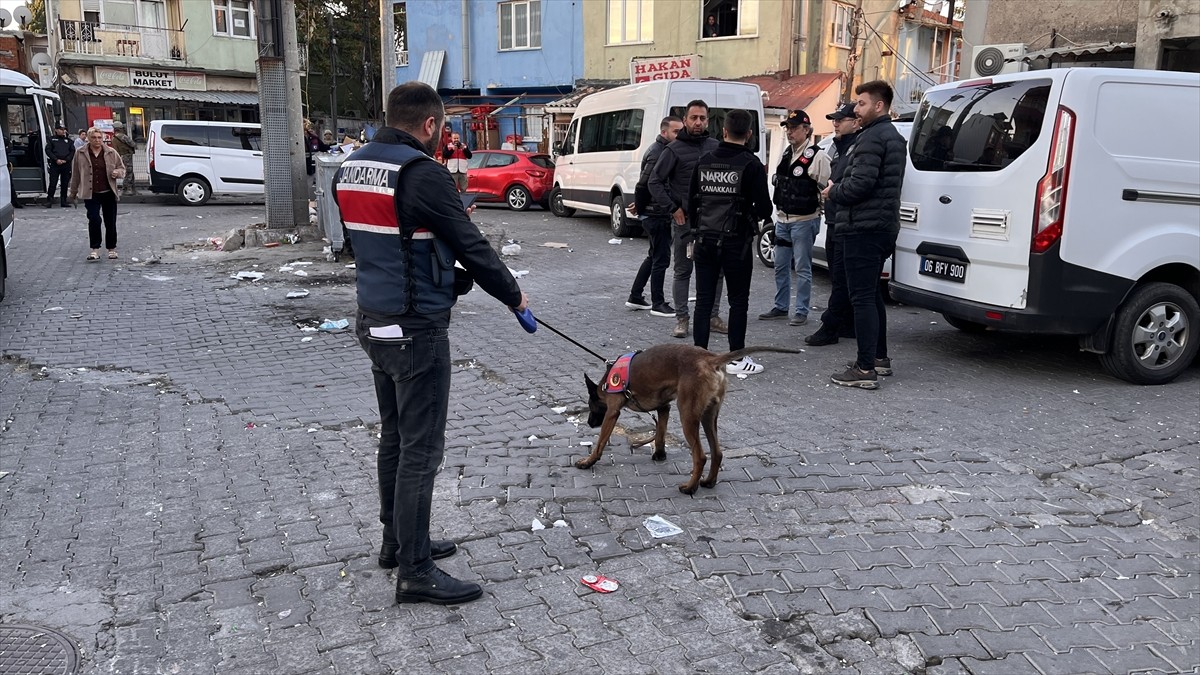 Çanakkale'de, insansız hava aracı (İHA) ve dron destekli, yaklaşık 200 personelin katılımı ve...