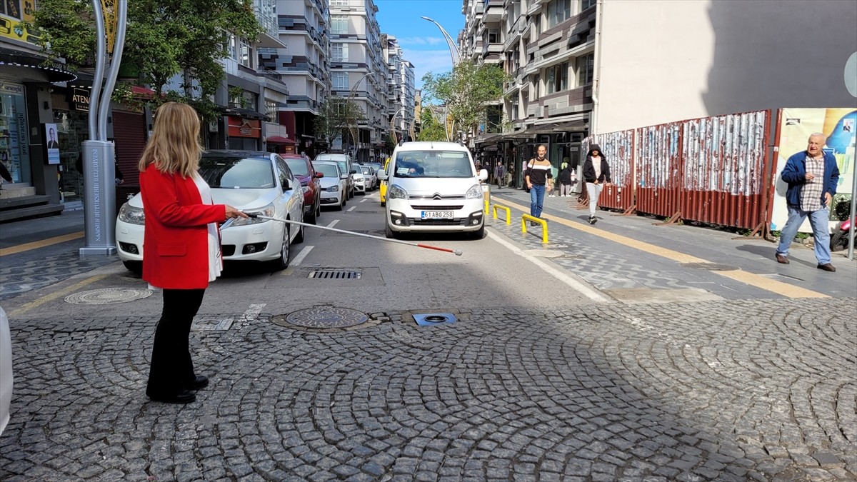 Samsun'un İlkadım ilçesinde, 15 Ekim Dünya Beyaz Baston Görme Engelliler ve Güvenlik Günü...