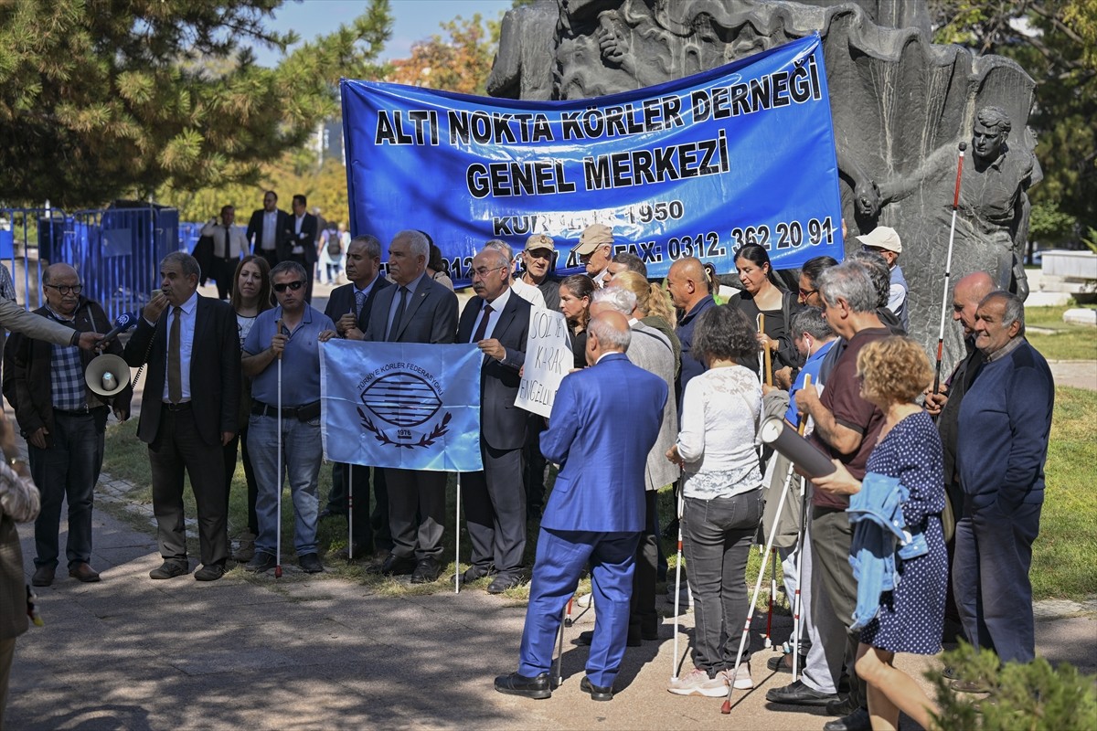 Türkiye Körler Federasyonu üyeleri, eğitimde, istihdamda ve sosyal yaşamda karşılaştıkları...