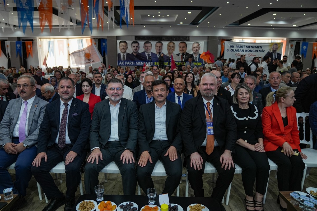 AK Parti Genel Başkan Yardımcısı Hamza Dağ, İzmir'de AK Parti Menemen 8. Olağan Kongresi'nde...