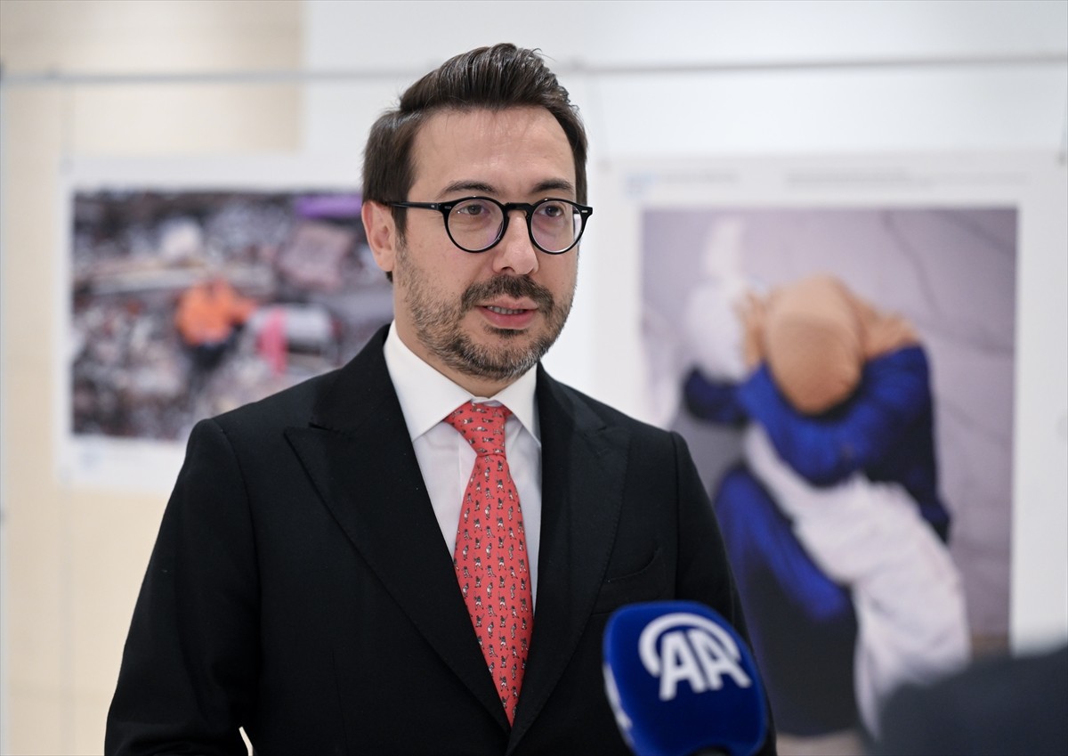 Anadolu Ajansı Yönetim Kurulu Başkanı ve Genel Müdürü Serdar Karagöz, İstanbul Photo Awards 10....