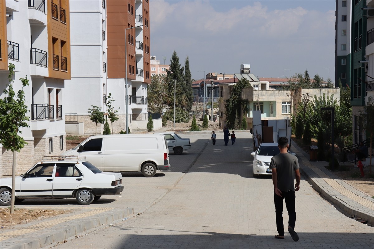 Kahramanmaraş merkezli 6 Şubat 2023'teki depremlerden etkilenen Adıyaman'da, Çevre, Şehircilik ve...