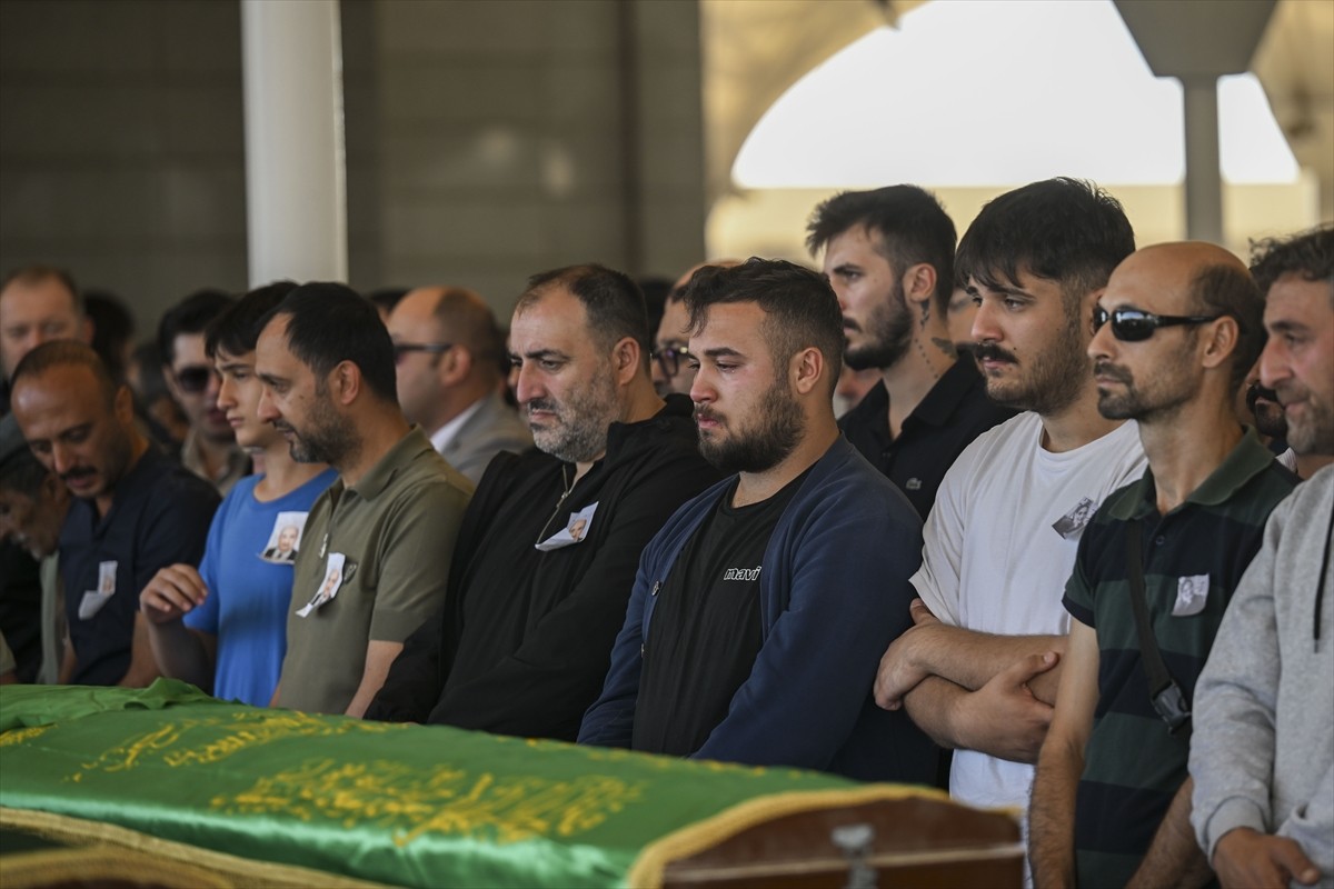 Kastamonu'da polis memuru eşi tarafından tabancayla öldürülen Burçin Sevgi T, Ankara'da, Karşıyaka...