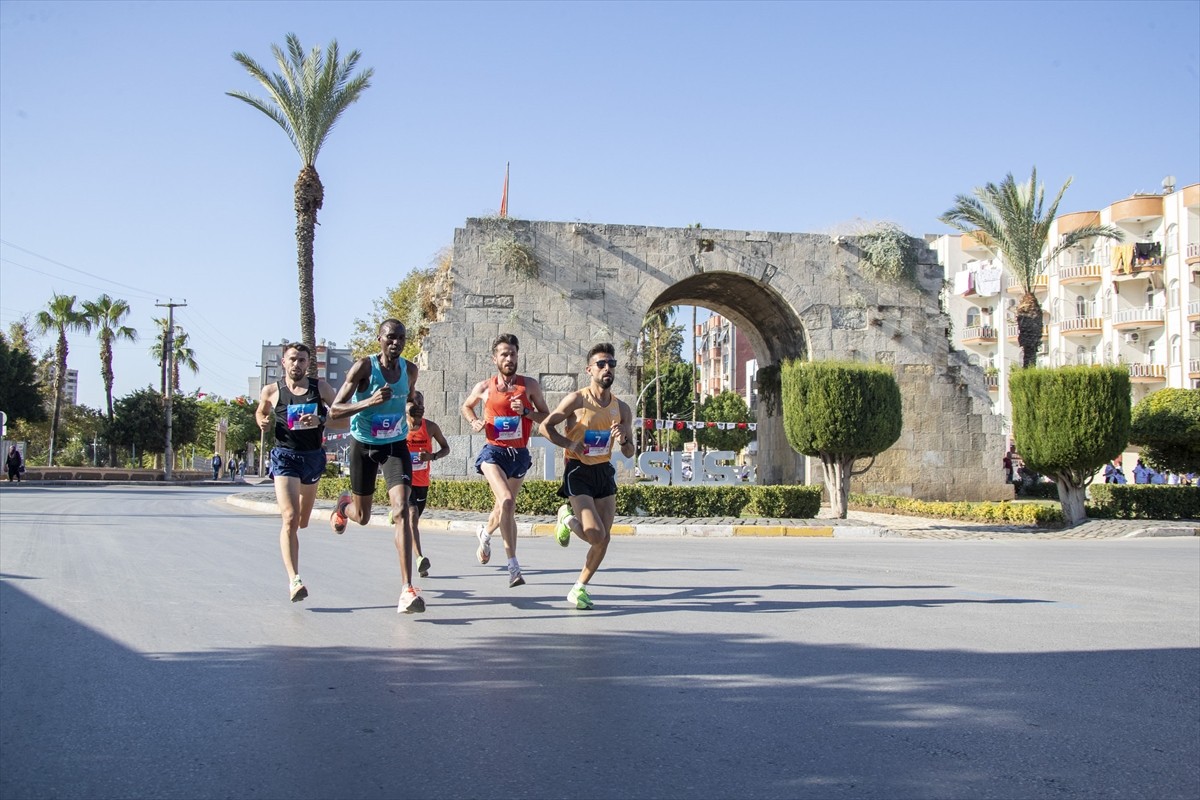 Mersin'de bu yıl 16. kez organize edilen Tarsus Uluslararası Yarı Maratonu, 20 Ekim'de...