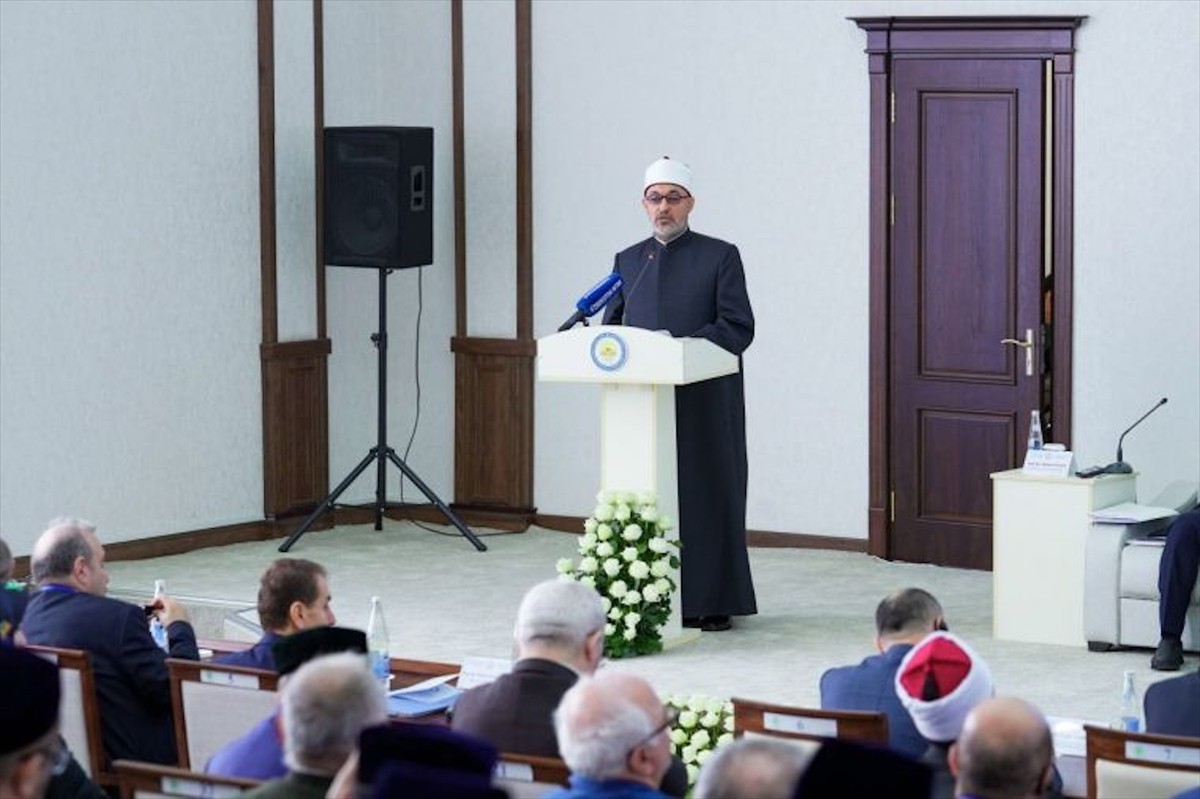 Özbekistan'ın Tirmiz şehrinde, İmam Tirmizi'nin bilimsel mirasının İslam medeniyetindeki önemi...