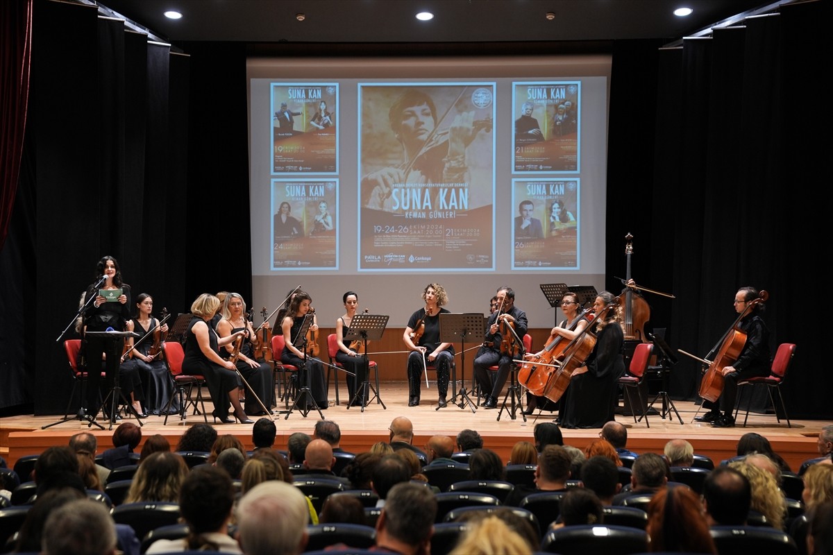 Başkentte bir hafta boyunca birçok konserin düzenleneceği "Suna Kan Keman Günleri" başladı. Ankara...