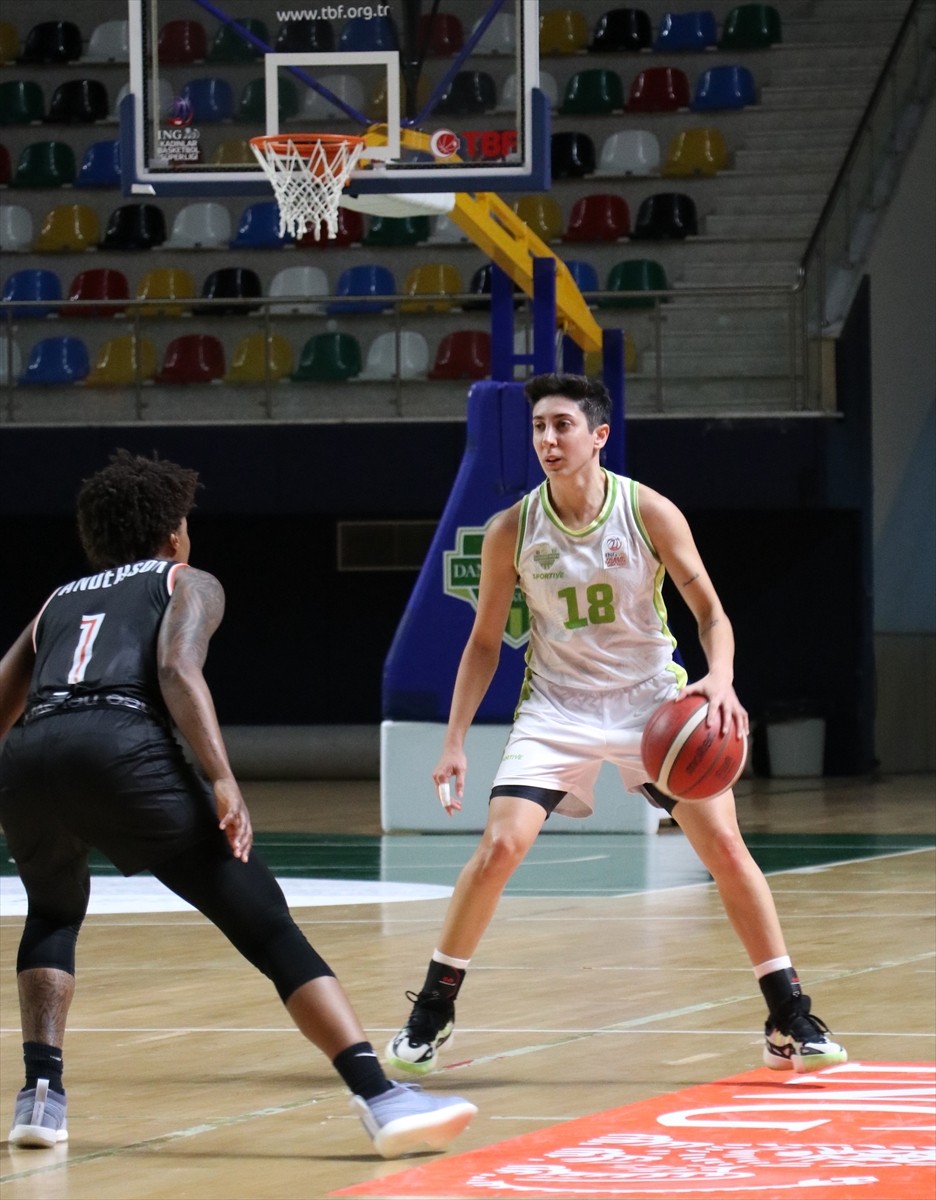 ING Kadınlar Basketbol Süper Ligi'nde Danilos Pizza ile ÇBK Mersin takımları, Kocaeli'de Şehit...