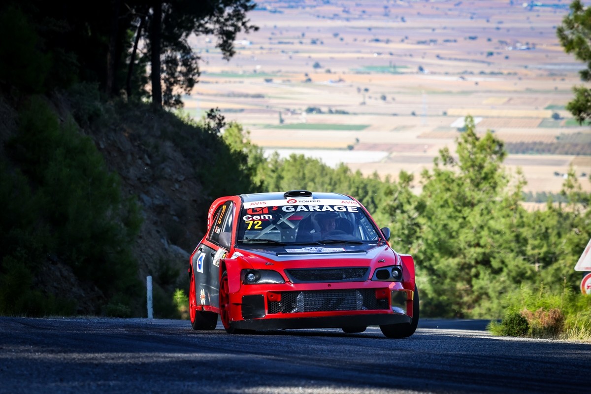 İzmir Motorsporları ve Otomobil Spor Kulübü tarafından ICRYPEX, Kınık Belediyesi ve Yaşaroğlu...