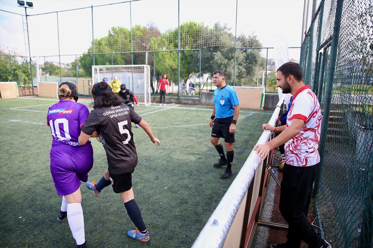 Kocaeli'nin Darıca ilçesinde düzenlenen Türkiye Şampiyonası'nda kadrosuna yeni oyuncular katan...