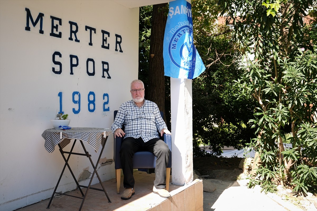 Merterspor'un kurucularından, Türk futboluna uzun yıllar altyapı antrenörü olarak hizmet eden...