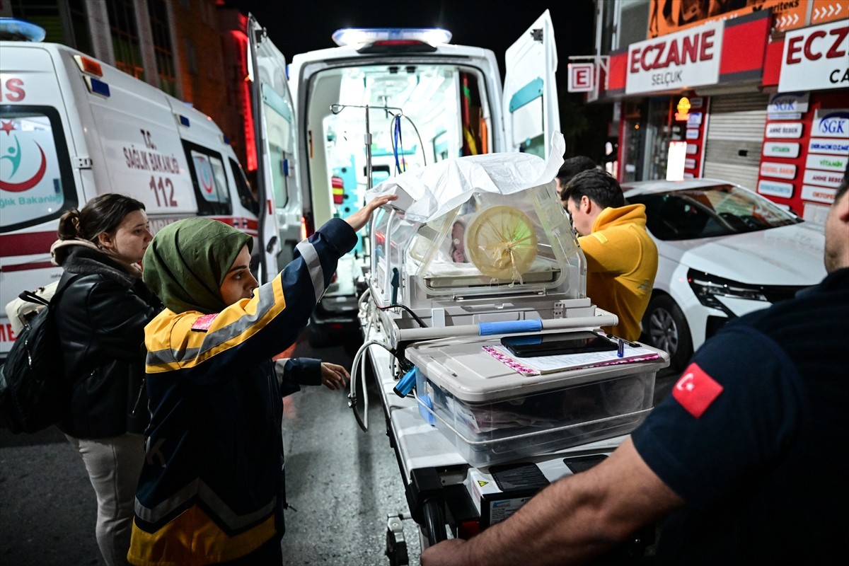 "Yenidoğan çetesi" ile ilgili olarak ruhsatı iptal edilen Özel Beylikdüzü Medilife Hastanesi'ndeki...