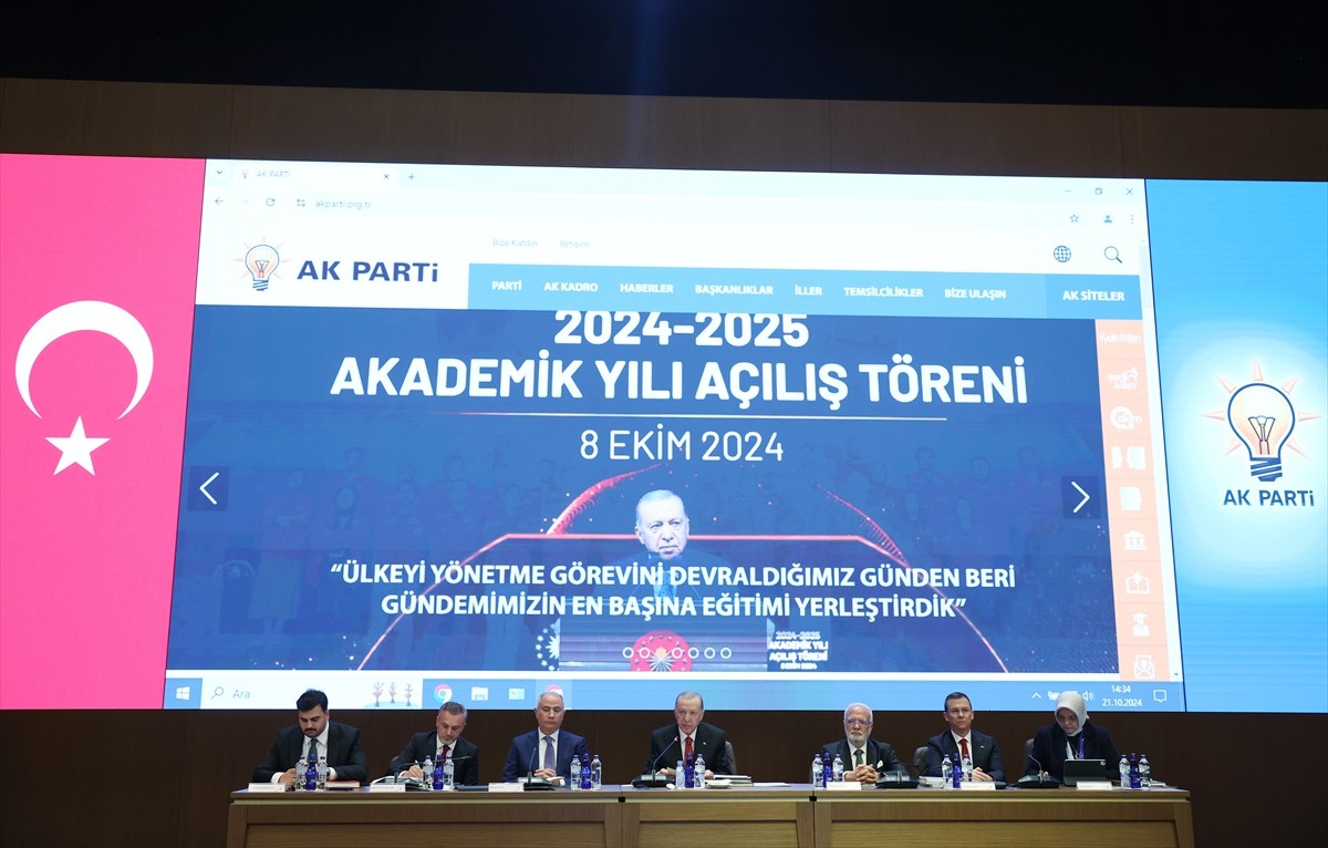 AK Parti Merkez Karar ve Yönetim Kurulu (MKYK), Cumhurbaşkanı ve AK Parti Genel Başkanı Recep...