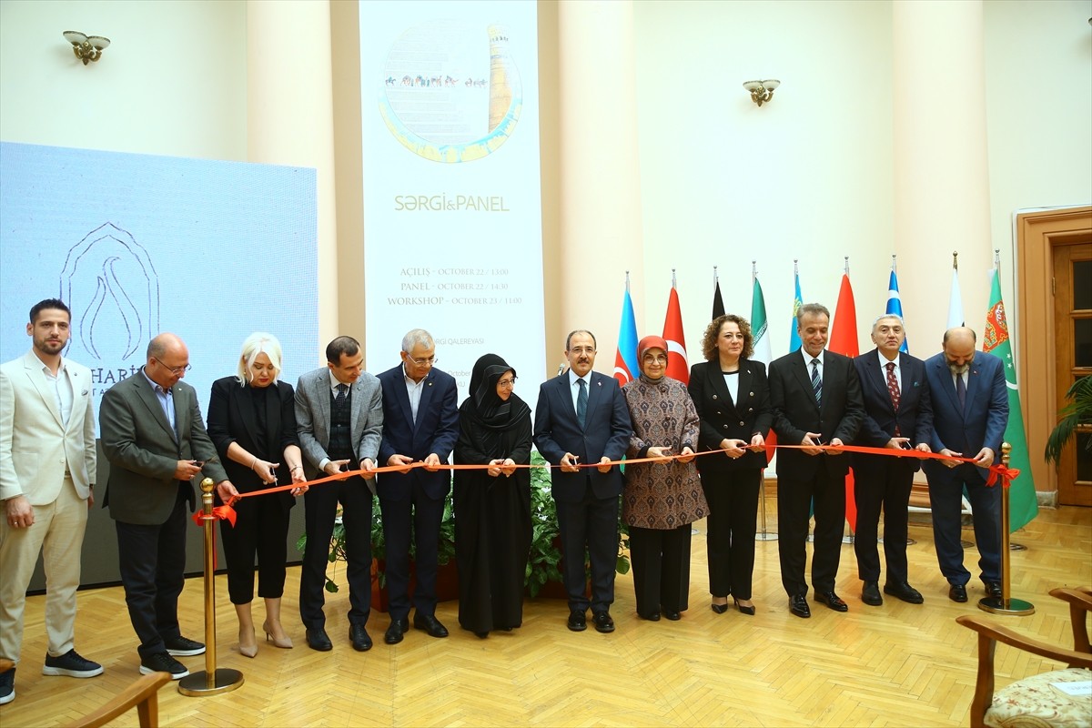 Azerbaycan'ın başkenti Bakü'de, İnsan ve Medeniyet Hareketi Bahariye Sanat Atölyeleri tarafından...