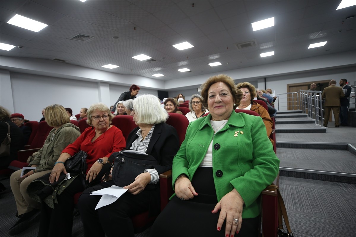 Çanakkale Onsekiz Mart Üniversitesi (ÇOMÜ) bünyesinde, 60 yaş üzerindeki bireylere yönelik...