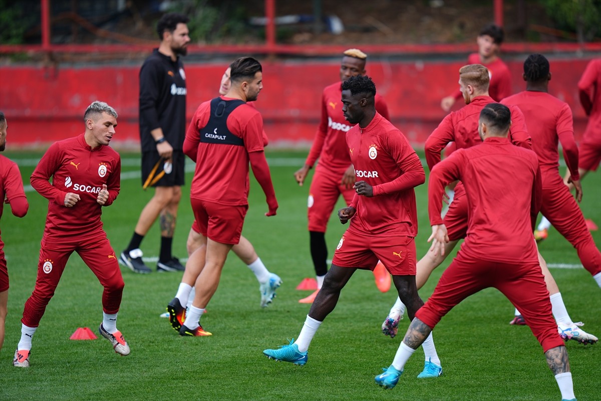 Galatasaray Futbol Takımı, UEFA Avrupa Ligi'nin 3. haftasında yarın sahasında İsveç temsilcisi...