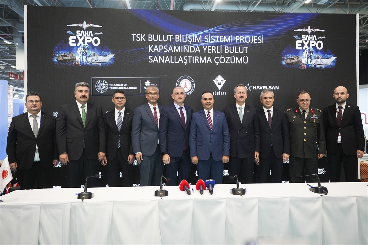 SAHA EXPO Uluslararası Savunma, Havacılık ve Uzay Sanayii Fuarı kapsamında imzalanan çok sayıda...