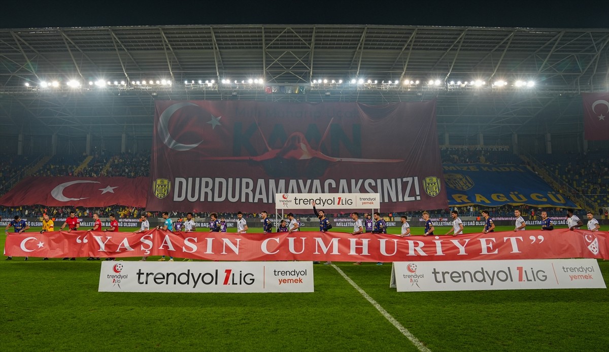 Trendyol 1. Lig'in 10. haftasında MKE Ankaragücü ile Kocaelispor takımları, Eryaman Stadyumu'nda...