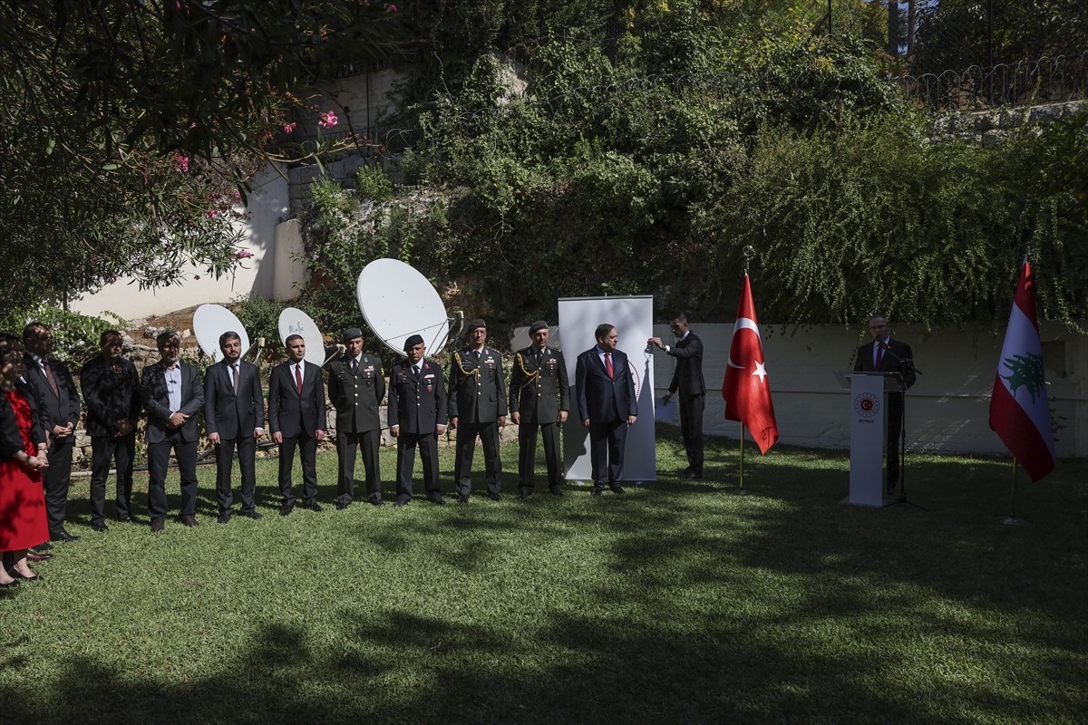 Türkiye'nin Beyrut Büyükelçiliğinde 29 Ekim Cumhuriyet Bayramı dolayısıyla bir tören düzenlendi....