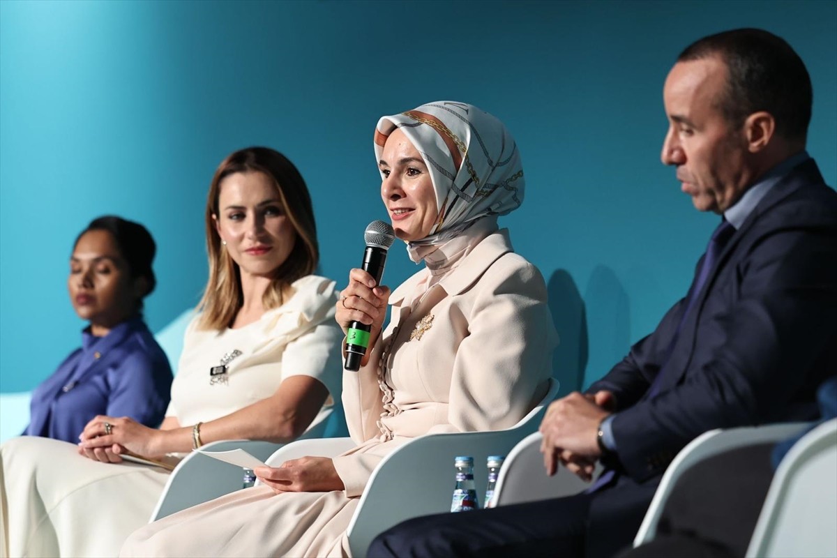 Aile ve Sosyal Hizmetler Bakanı Mahinur Özdemir Göktaş, Birleşmiş Milletlerde "Aile Yılı" ilan...