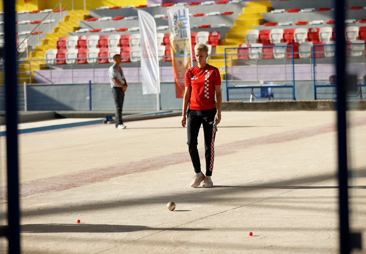 Boccede Mersin'de düzenlenen Avrupa Kadınlar Volo Şampiyonası'nın üçüncü günü Toroslar Bocce...