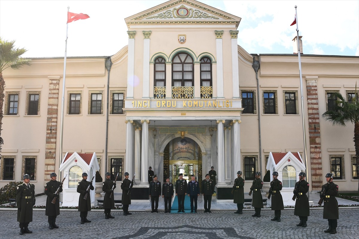 Genelkurmay Başkanı Orgeneral Metin Gürak, Ege Ordusu Komutanlığı ve 1'inci Ordu Komutanlığında...