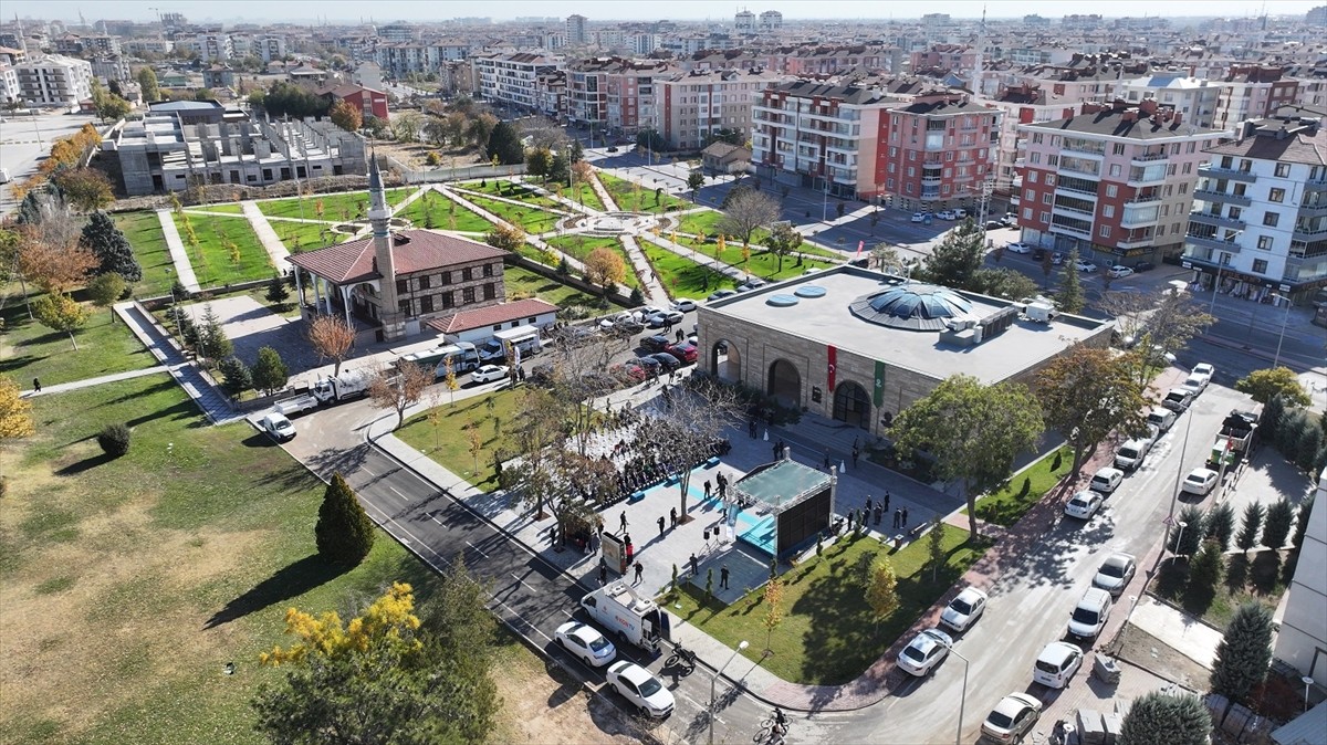 Konya'da Karatay Belediyesi tarafından yapımı tamamlanan Hoşkubbe Millet Kütüphanesi, düzenlenen...