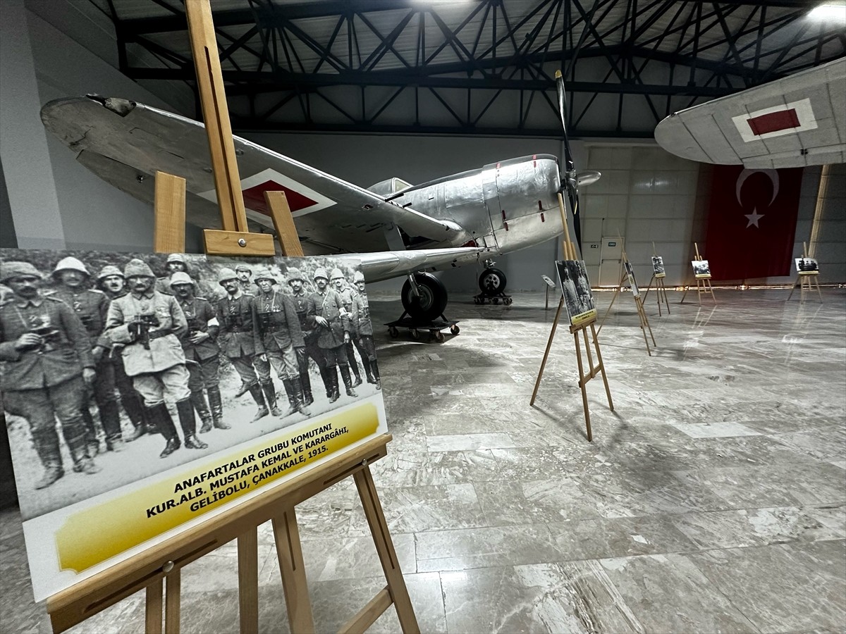 Milli Savunma Bakanlığı, 10 Kasım Atatürk'ü Anma Günü dolayısıyla İstanbul Hava Müzesi'nin...