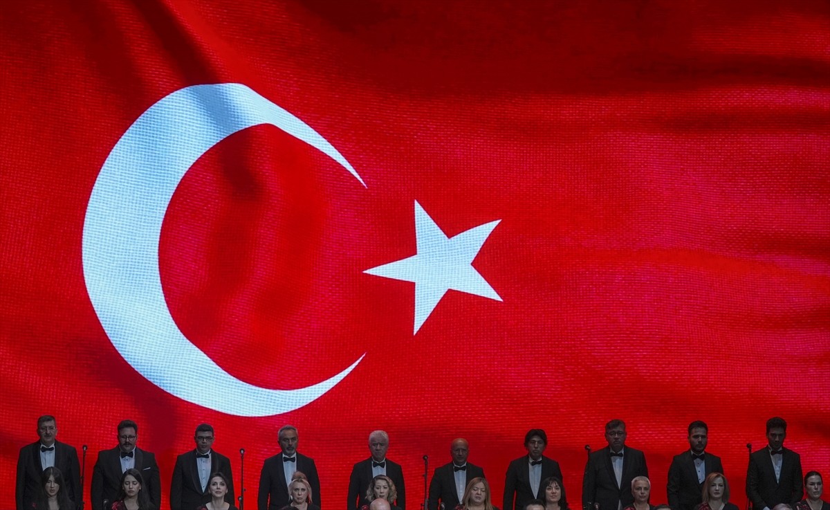 Atatürk Kültür, Dil ve Tarih Yüksek Kurumunda, Gazi Mustafa Kemal Atatürk'ün ebediyete intikalinin...