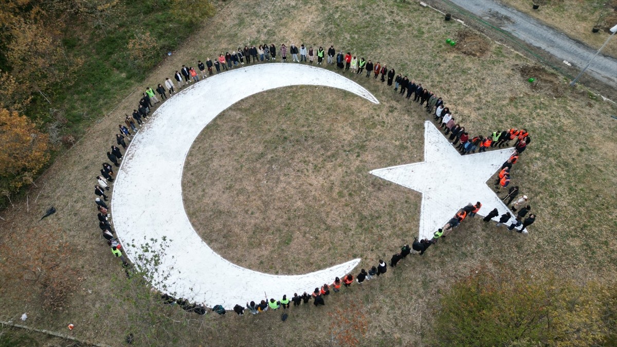 İstanbul Üniversitesi-Cerrahpaşa tarafından, Milli Ağaçlandırma Günü kapsamında "Geleceğe Nefes"...