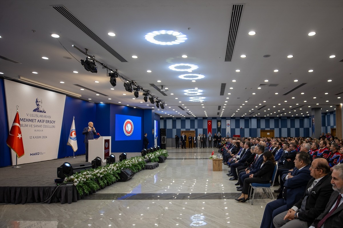 TBMM Başkanı Numan Kurtulmuş, 5. Uluslararası Mehmet Akif Ersoy Bilim ve Sanat Ödülleri Töreni ile...