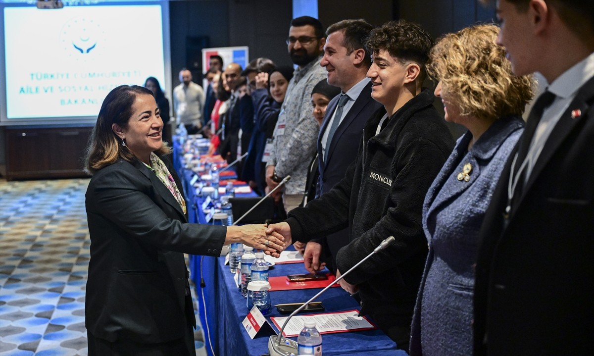 Aile ve Sosyal Hizmetler İstanbul İl Müdürlüğünce, 20 Kasım Dünya Çocuk Hakları Günü dolayısıyla...