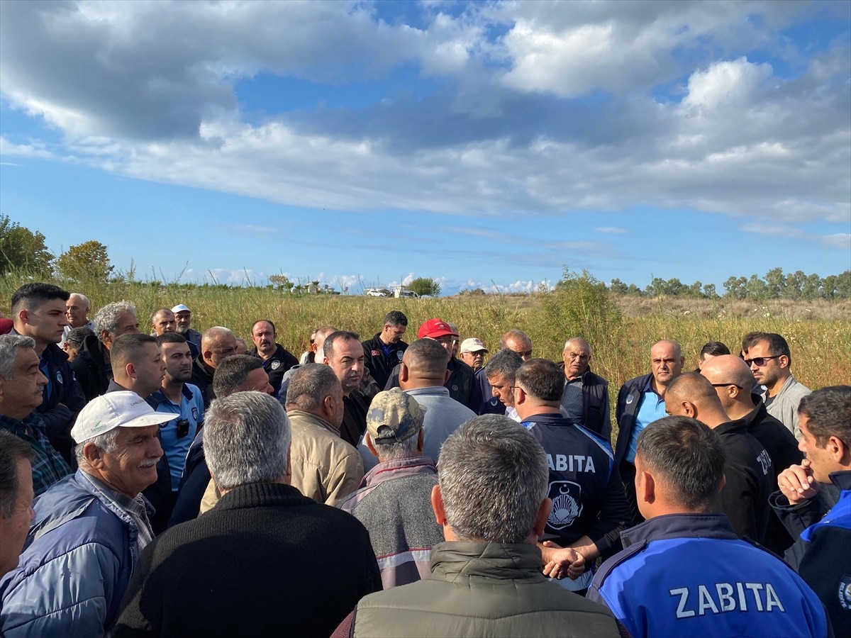 Antalya'nın Aksu ilçesinde 5 yıldızlı otellere yakın bölgedeki kumsalda, yaz aylarında tatil...