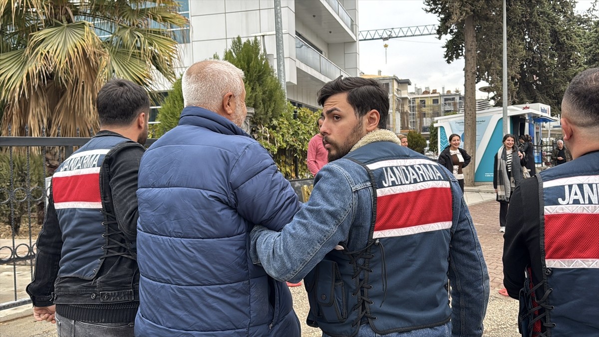 Adıyaman'da terör örgütü PKK'ya yönelik operasyonda 1 şüpheli gözaltına alındı.